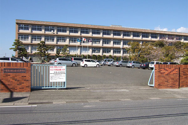 千葉県立館山総合高等学校の写真